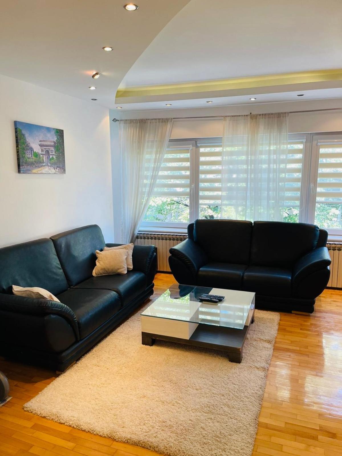Urban Stay Σκόπια Εξωτερικό φωτογραφία